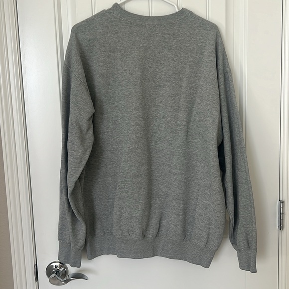 john galt brandy melville gray malibu crewneck - Picture 2 of 3